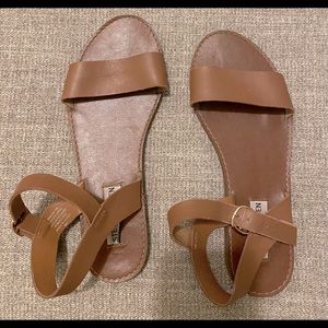 Steve Madden Donddi Sandals 7M
